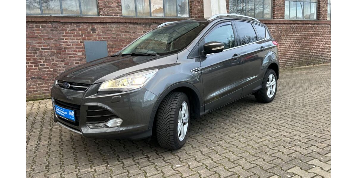 Ford Kuga 123.000 km 10.999 &euro; Köln 51069