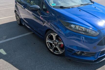 Ford Fiesta 182.000 km 7.000 &euro; Hilden 40724