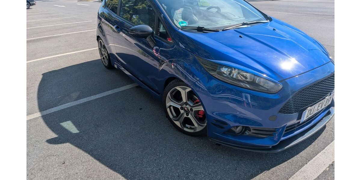 Ford Fiesta 182.000 km 7.000 &euro; Hilden 40724