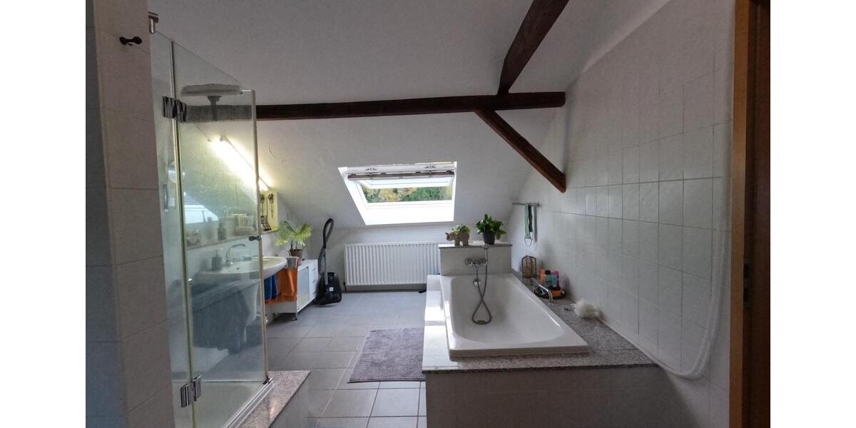 Mehrfamilienhaus, Wohnhaus Wuppertal Dornap - 11 Zimmer, 297 m&sup2;, 750.000&euro; | Angebot:24692150