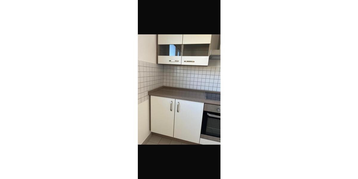 Dachgeschoßwohnung Ratingen Tiefenbroich - 3 Zimmer, 70 m&sup2;, 1.002&euro; | Angebot:24896162