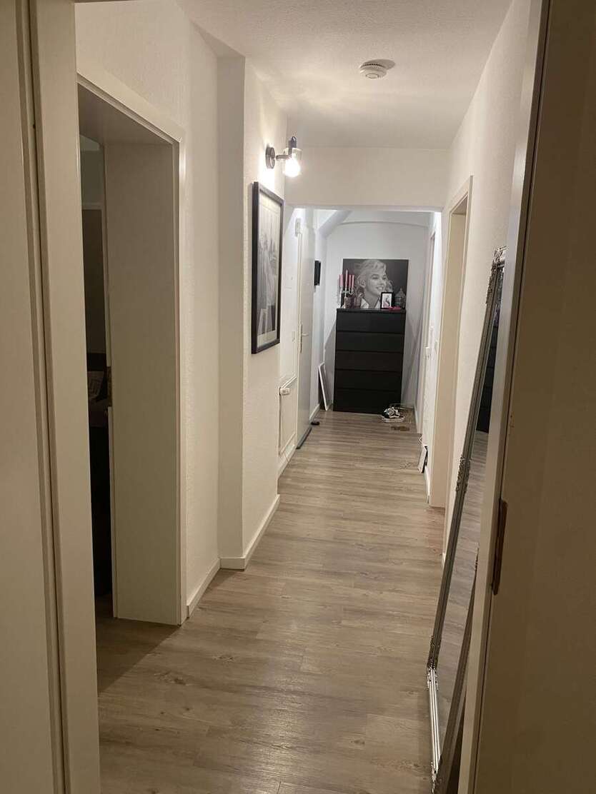 Wohnung zum Mieten in Neuss 590 € 65 m² 2 zimmer