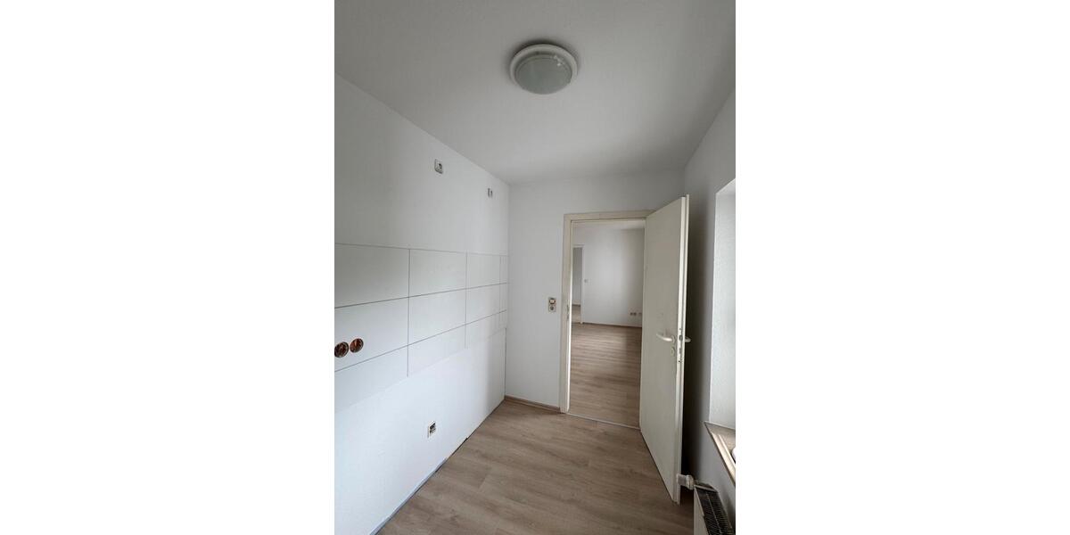 Etagenwohnung Wuppertal Arrenberg - 2 Zimmer, 42 m&sup2;, 410&euro; | Angebot:26459033