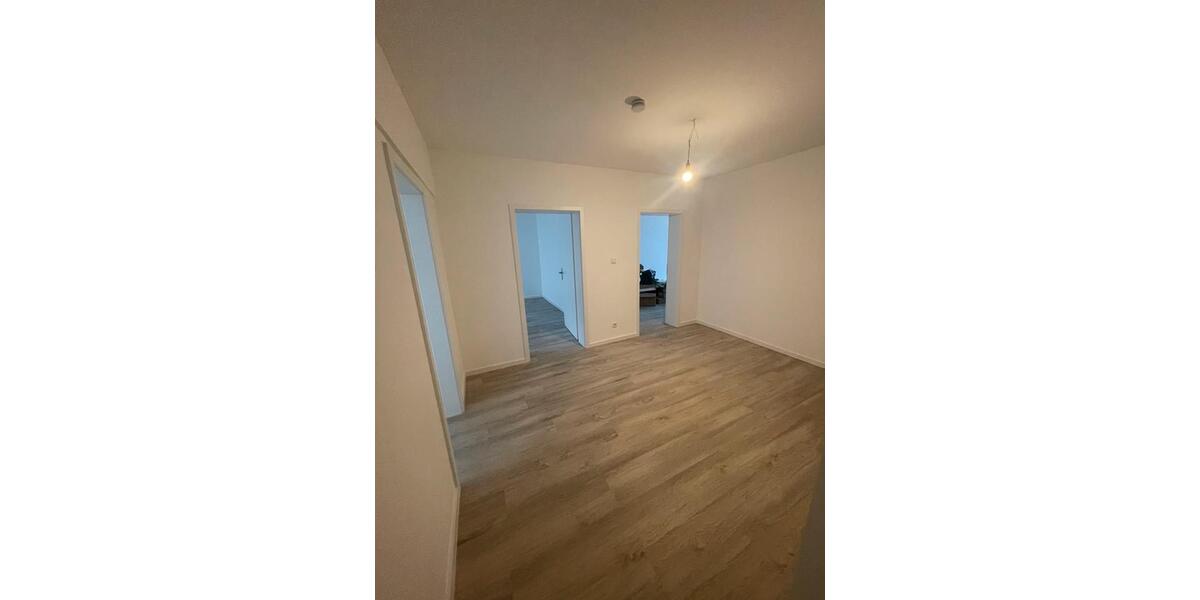 Etagenwohnung Düsseldorf Stadtmitte - 2 Zimmer, 120 m&sup2;, 737&euro; | Angebot:25718233
