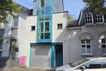 Moderne Architektur trifft auf charmante Baukunst – Häuserensemble aus 2 Einfamilienhäuser, EinliegerWohnung + Fabrikgebäude
