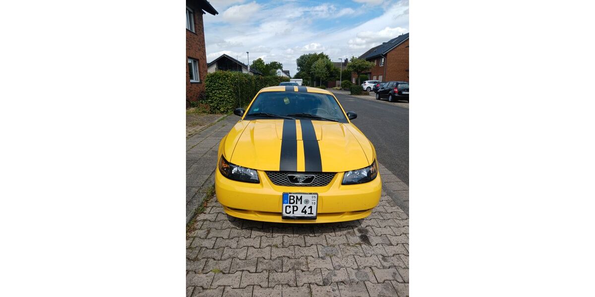 Ford Mustang 132.955 km 7.500 € Pulheim 50259