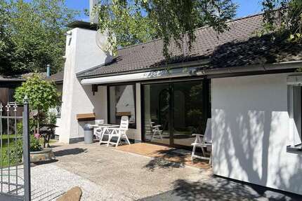 Haus zum Mieten in Langenfeld 2.490 € 166 m²