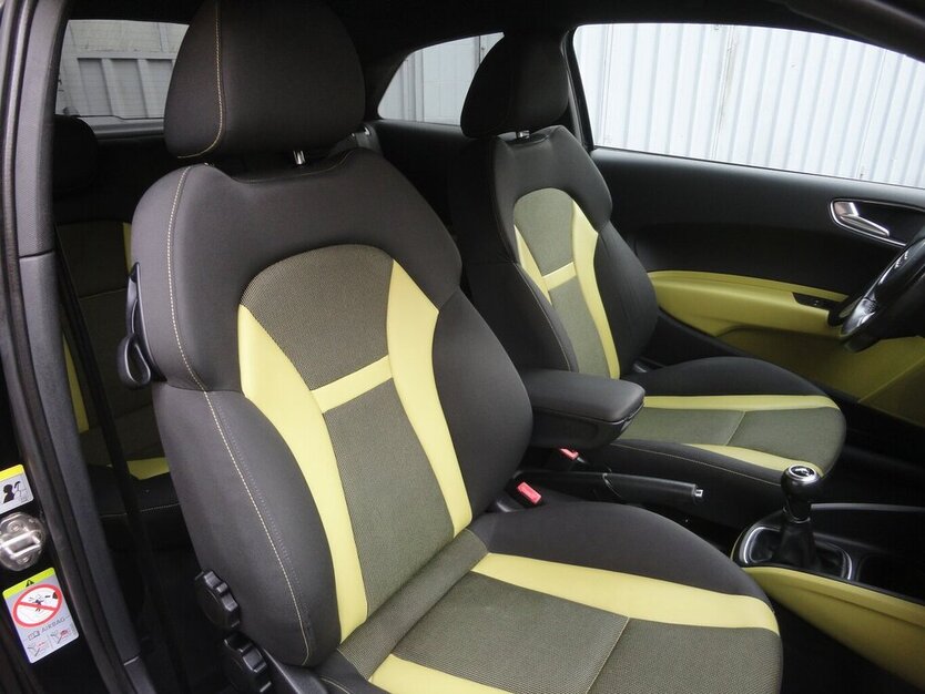 Audi A1 ambition 1,2 TFSI Klimaautom.SHZ PDC Alu17 105.000 km 7.390 € Neuss 41462