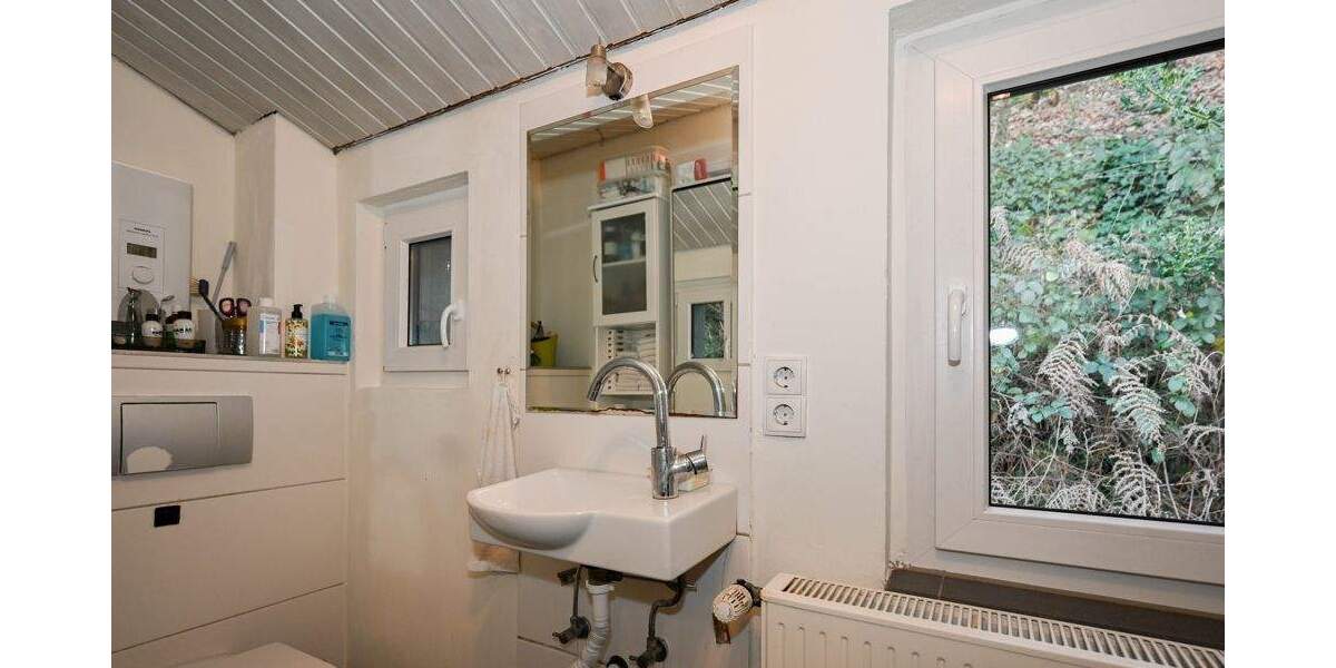 Einfamilienhaus Hattingen Niederbonsfeld - 4 Zimmer, 150 m&sup2;, 499.000&euro; | Angebot:24778924