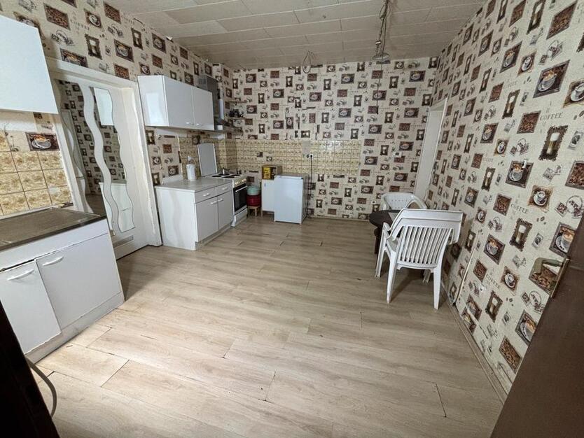 Haus zur vermieten