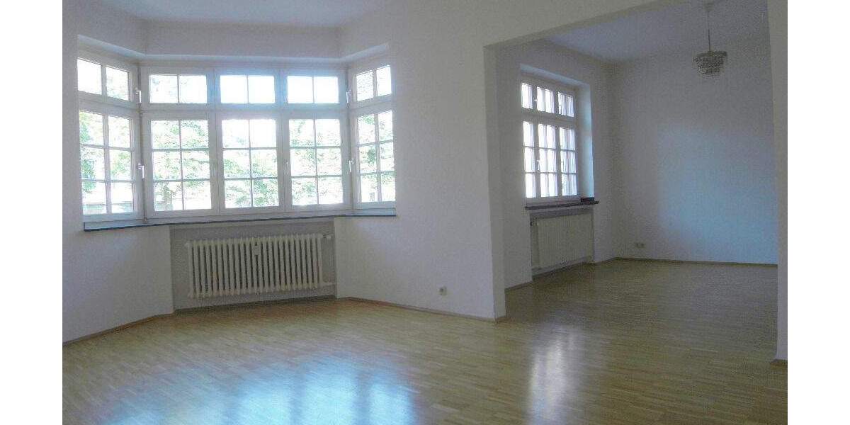 Etagenwohnung Düsseldorf Oberkassel - 2 Zimmer, 75 m&sup2;, 525.000&euro; | Angebot:24759135
