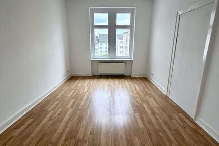 Wohnung Wuppertal Nordstadt - 3 Zimmer, 81 m&sup2;, 690&euro; | Angebot:27678744