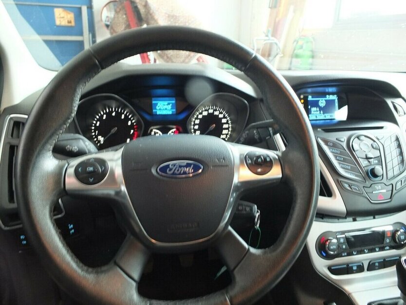 Focus CHAMPIONS EDITION 5-TÜRIG orig.53.215 km !