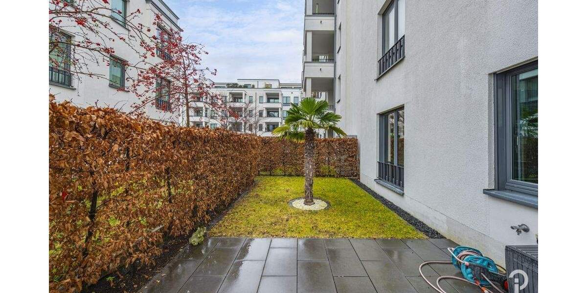 Etagenwohnung Düsseldorf Oberkassel - 3 Zimmer, 130 m&sup2;, 2.900&euro; | Angebot:24808266