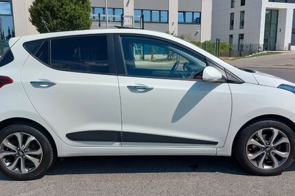 Hyundai i10 77.100 km 10.995 &euro; Monheim 40789