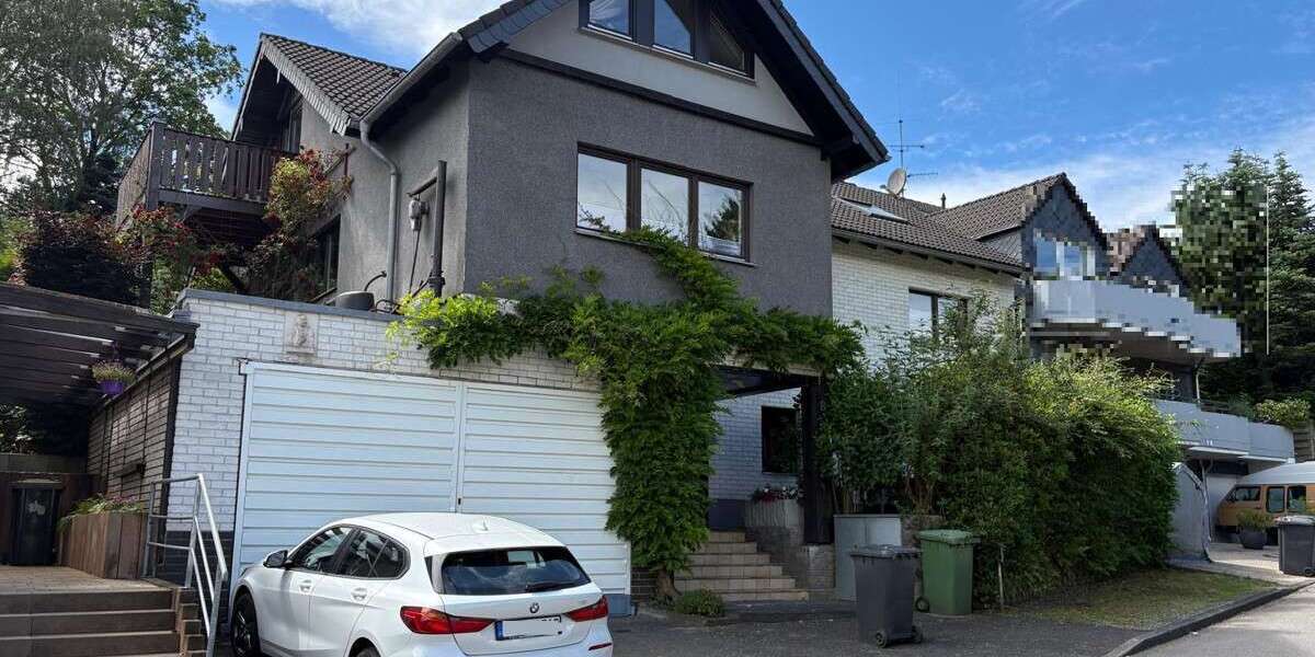 Einfamilienhaus Kürten - 8 Zimmer, 249 m&sup2;, 565.000&euro; | Angebot:26948528