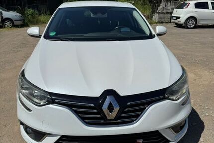 Renault Megane 114.600 km 10.590 &euro; Solingen 42653