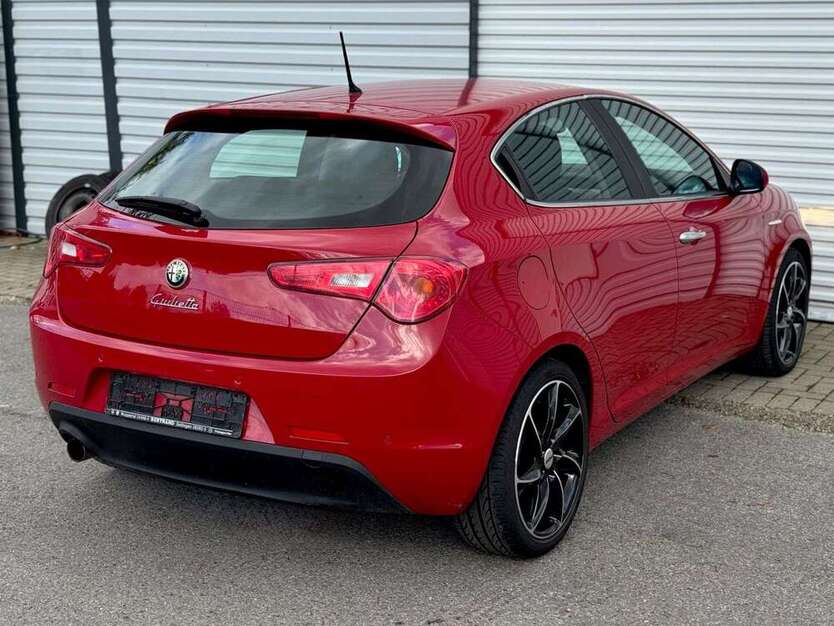 Alfa Romeo Giulietta 89.035 km 7.790 € Solingen 42719