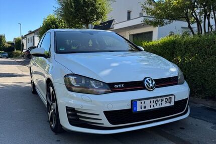 VW Golf 172.000 km 11.000 &euro; HAAN 42781