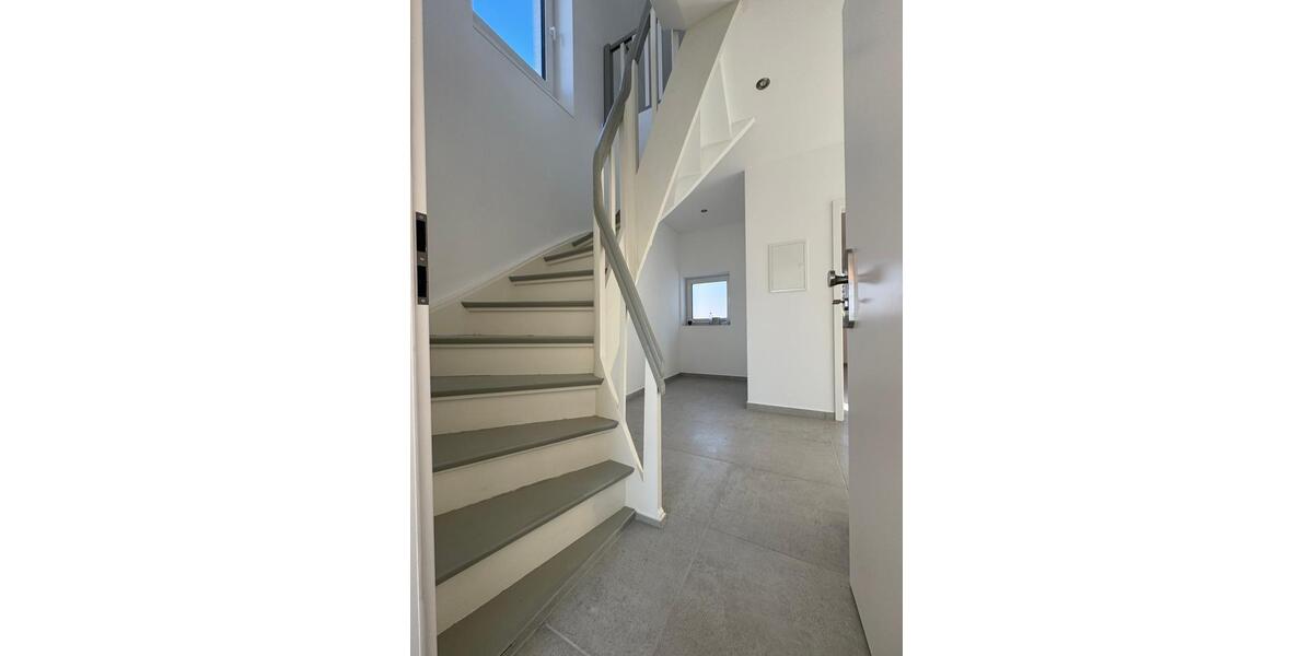 Maisonettenwohnung Wuppertal Gemarkung Ronsdorf - 4 Zimmer, 120 m&sup2;, 1.560&euro; | Angebot:24397749