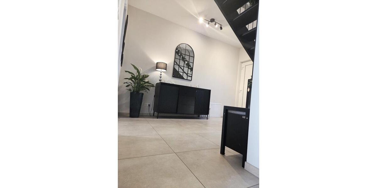 Einfamilienhaus Solingen Höhscheid - 5 Zimmer, 130 m&sup2;, 670.000&euro; | Angebot:24593273