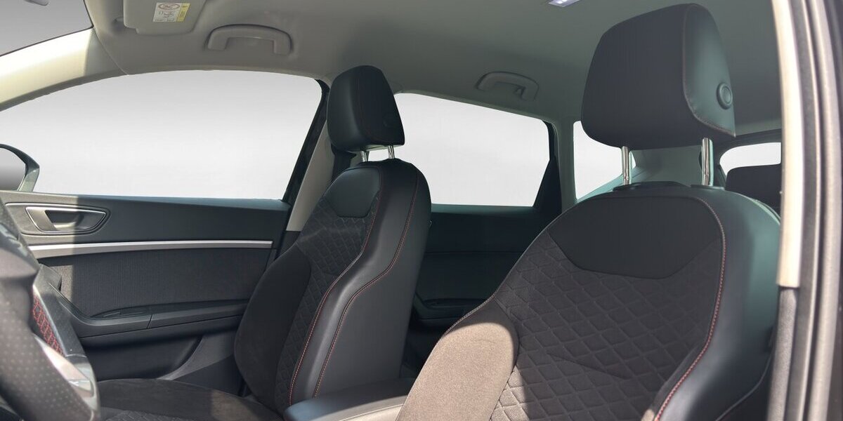 Seat Ateca FR 4Drive Autom. Sound Kamera StdHz 84.710 km 22.900 &euro; Wuppertal 42327