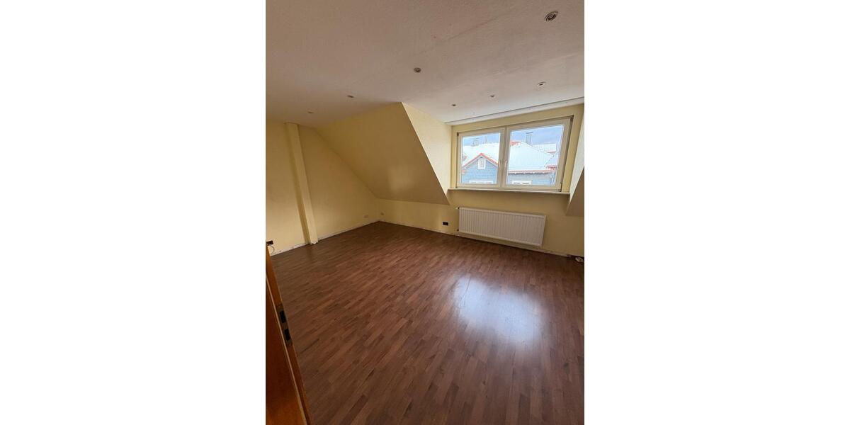 Maisonettenwohnung Solingen Wald - 3 Zimmer, 90 m&sup2;, 850&euro; | Angebot:25416063