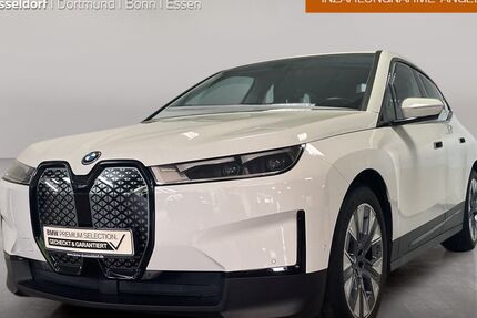 BMW iX 38.378 km 44.599 &euro; Düsseldorf 40237