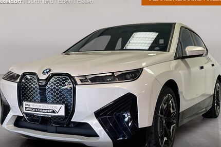 BMW iX 30.497 km 52.999 &euro; Düsseldorf 40237