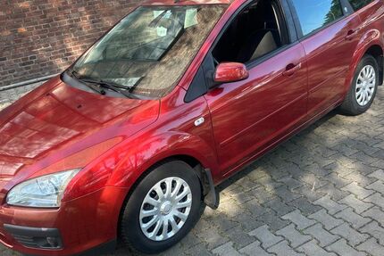 Ford Focus 123.900 km 3.690 &euro; Köln 51069