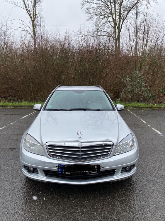 Mercedes-Benz C 200 257.000 km 5.999 € Köln 50667