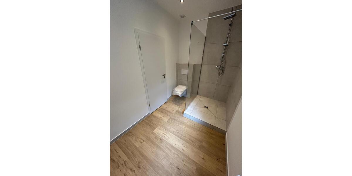 Etagenwohnung Wuppertal Arrenberg - 3 Zimmer, 62 m&sup2;, 805&euro; | Angebot:24687370