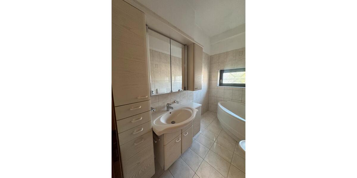 Erdgeschoßwohnung Köln Kalk - 2 Zimmer, 60 m&sup2;, 800&euro; | Angebot:26688490