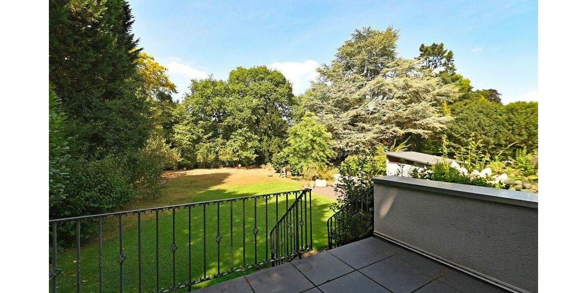 Einfamilienhaus Ratingen Hösel - 8 Zimmer, 208 m&sup2;, 1.195.000&euro; | Angebot:23880353