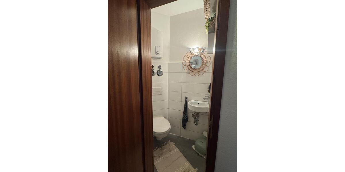 Etagenwohnung Düsseldorf Stadtbezirk 8 - 4 Zimmer, 96 m&sup2;, 1.299&euro; | Angebot:24840350