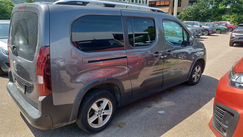 Peugeot Rifter 215.174 km 9.290 &euro; Köln 51103