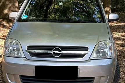 Opel Meriva 178.000 km 1.950 € Düsseldorf 40235