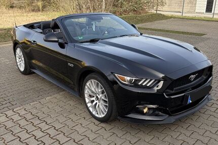 Ford Mustang 79.999 km 31.990 &euro; Köln 50968