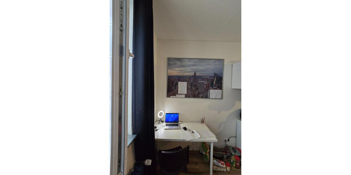 Etagenwohnung Düsseldorf Pempelfort - 1 Zimmer, 1 m&sup2;, 560&euro; | Angebot:25887295