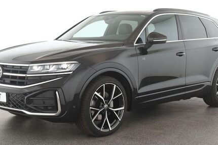 VW Touareg 60.200 km 56.984 &euro; Neuss 41460