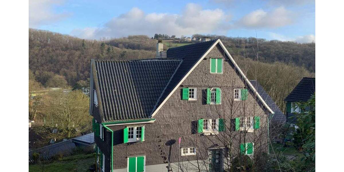 Mehrfamilienhaus, Wohnhaus Solingen Solingen-Mitte - 1 Zimmer, 260 m&sup2;, 260.000&euro; | Angebot:24035207