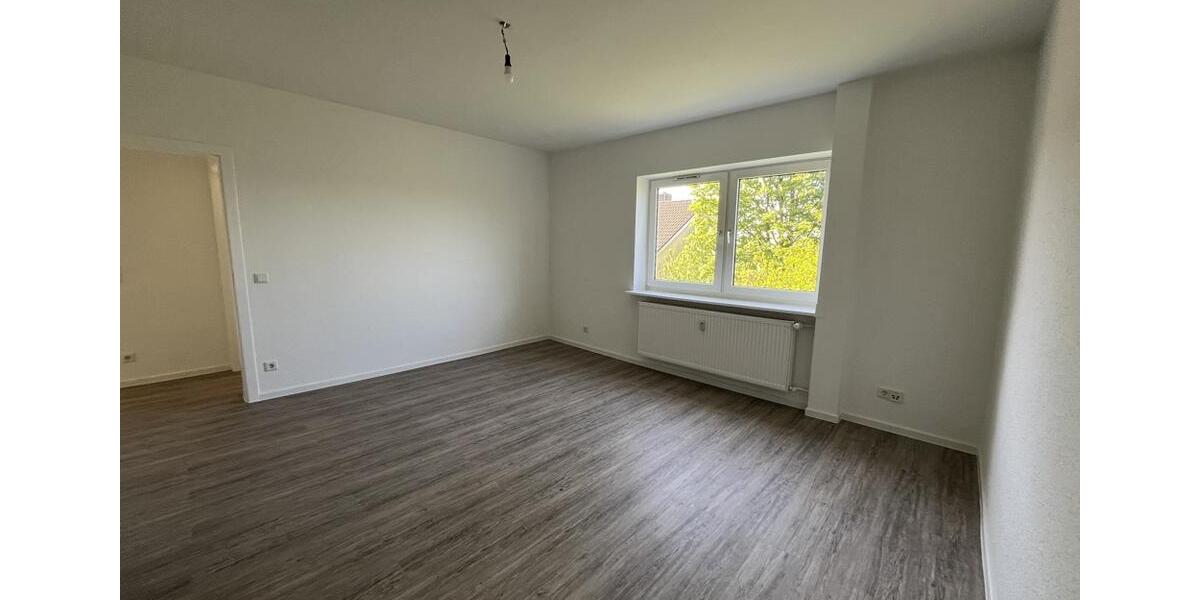 Erdgeschoßwohnung Remscheid Lüttringhausen - 4 Zimmer, 78 m&sup2;, 579&euro; | Angebot:26462522