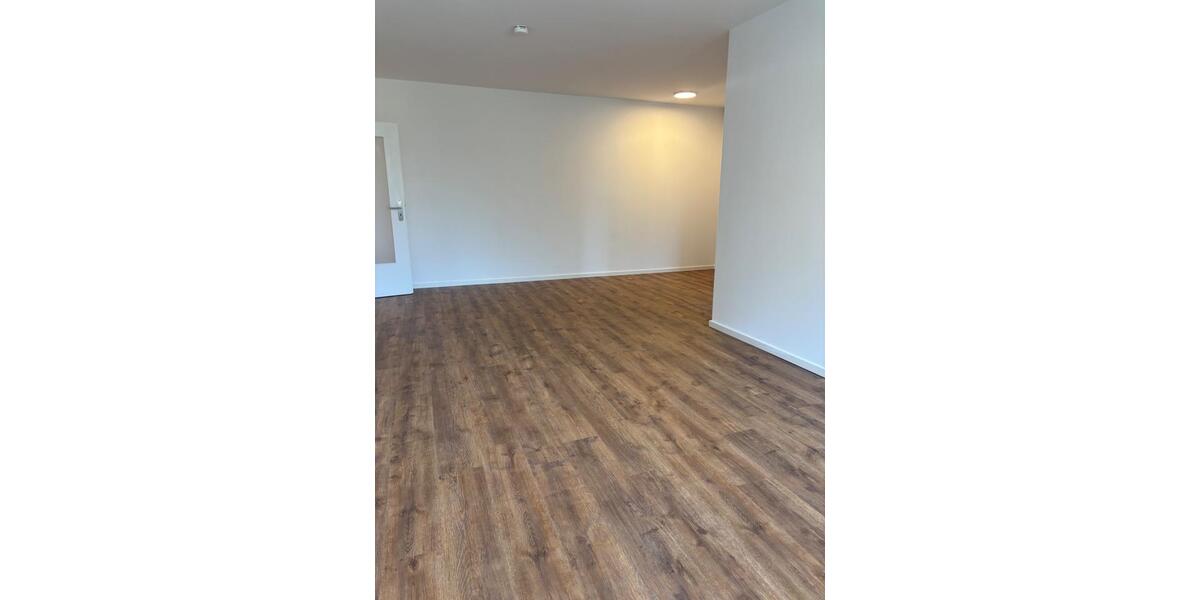Etagenwohnung Erkrath - 3 Zimmer, 85 m&sup2;, 260.000&euro; | Angebot:27230022