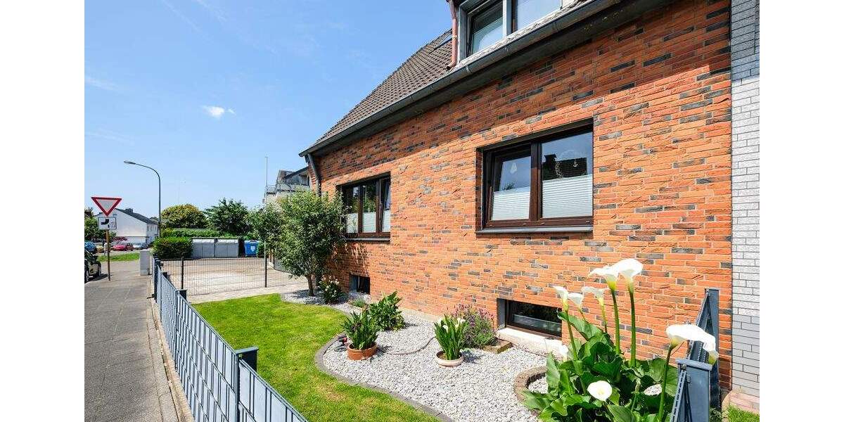 Doppelhaushälfte Langenfeld Richrath - 4 Zimmer, 128 m&sup2;, 699.000&euro; | Angebot:23254437