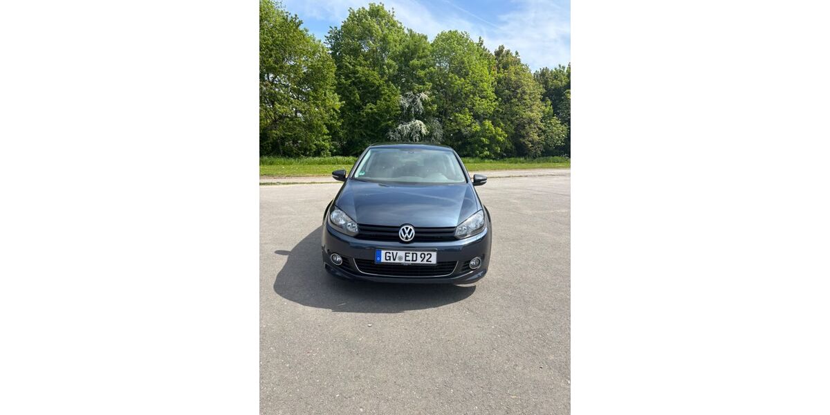 VW Golf 79.000 km 9.250 &euro; Dormagen 41540