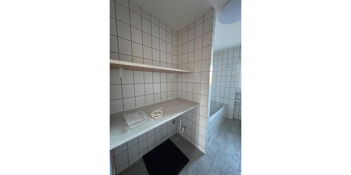 Etagenwohnung Schwelm - 2.5 Zimmer, 69 m&sup2;, 670&euro; | Angebot:24842429