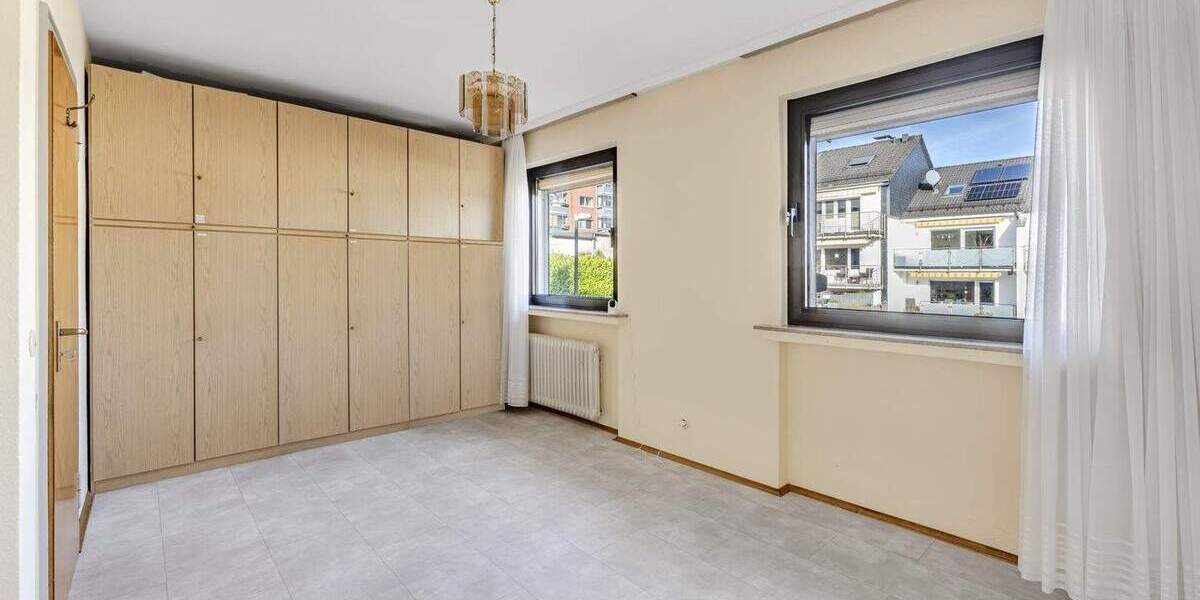 Reihenmittelhaus Wuppertal Ronsdorf - 4 Zimmer, 110 m&sup2;, 349.000&euro; | Angebot:25726966