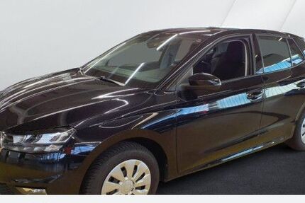 Skoda Fabia 21.515 km 16.870 € Remscheid 42857