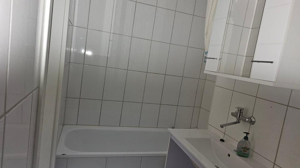 Etagenwohnung Ratingen Tiefenbroich - 2 Zimmer, 64 m&sup2;, 164.900&euro; | Angebot:27621751
