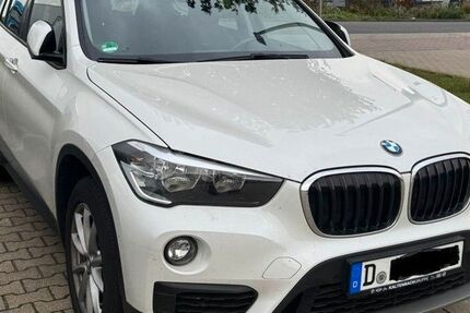 BMW X1 99.000 km 20.100 € Düsseldorf 40213